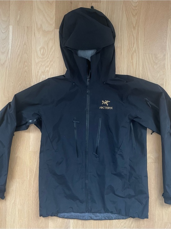 Arc'teryx Other - Arcteryx Alpha SV Jacket Size Large/L Great Condition Black and Gold